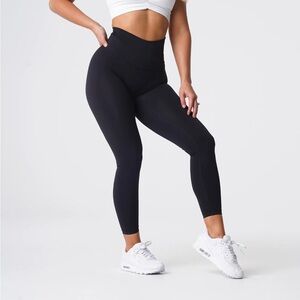 NVGTN SIGNATURE 2.0 LEGGINGS - BLACK 🖤